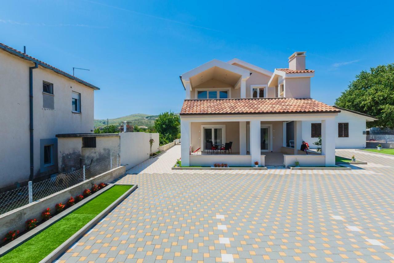 Apartmani Nikola Plano Exteriér fotografie